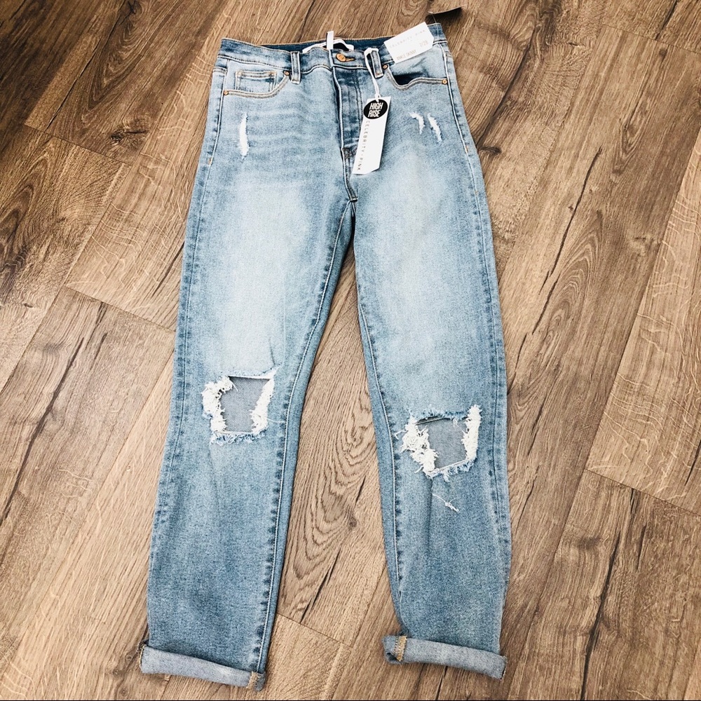 CELEBRITY PINK High Rise MOM jean - Picture 2 of 8